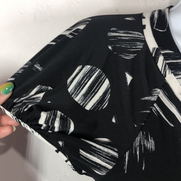 BCBGMAXAZRIA black and white dot faux wrap dress size xs - Picture 4 of 10